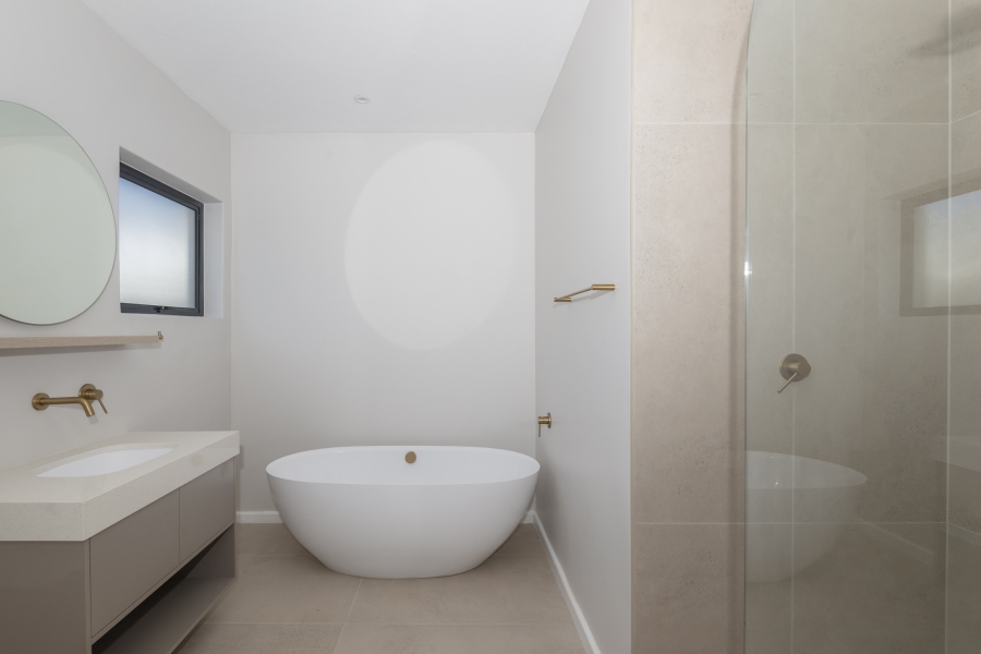 3 Bedroom Property for Sale in Country Club Western Cape